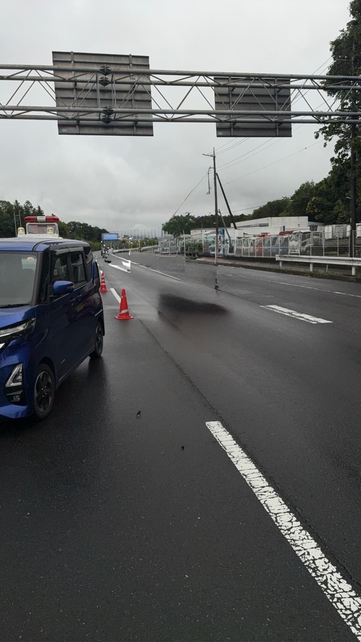 栃木県宇都宮市での日産 ルークスの事故救援の様子