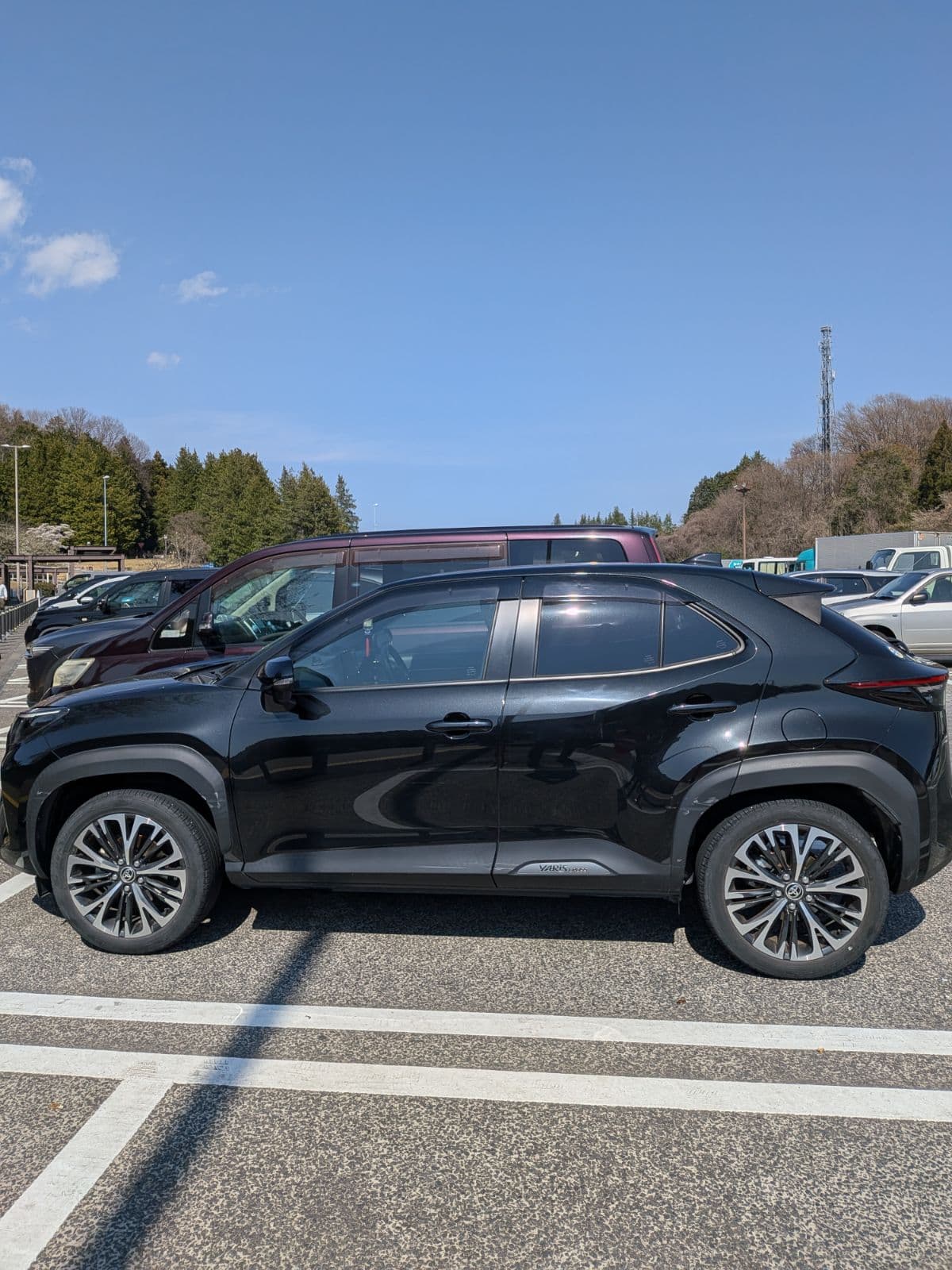 栃木県宇都宮市でのトヨタ ヤリス!のバッテリー上がり救援の様子