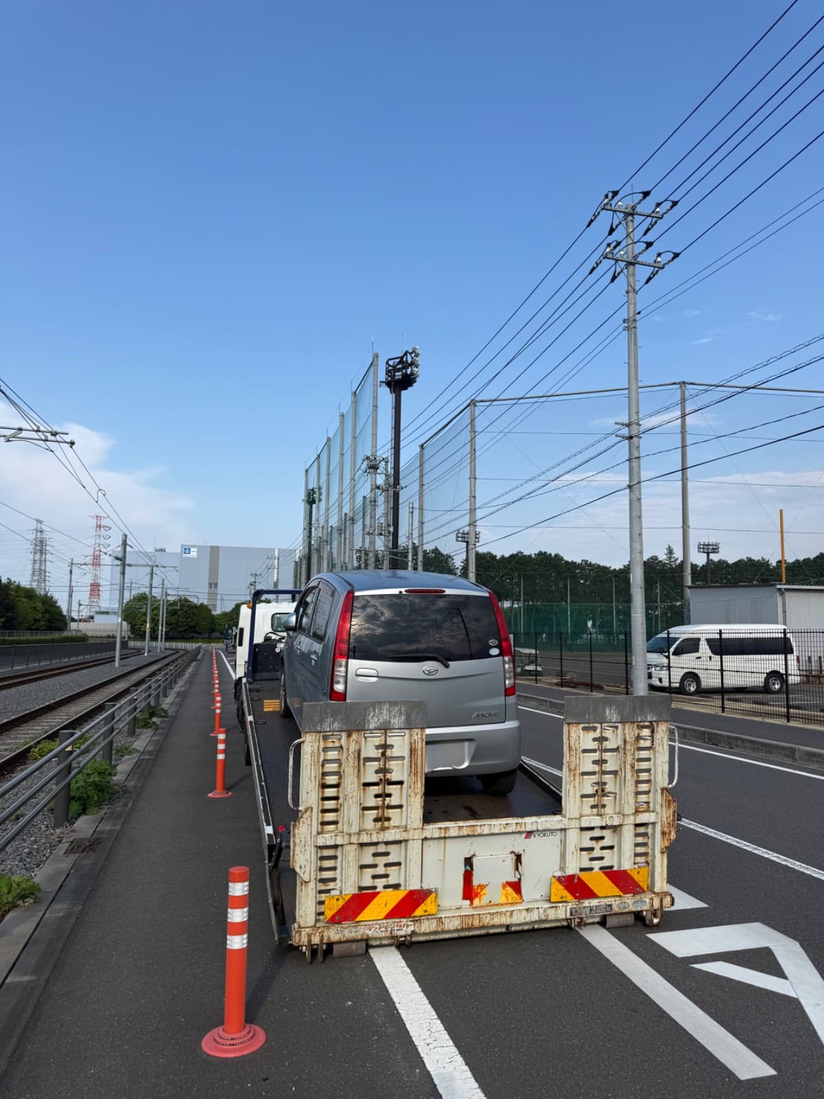 栃木県宇都宮市でのダイハツ MOVEのバッテリー上がり救援の様子