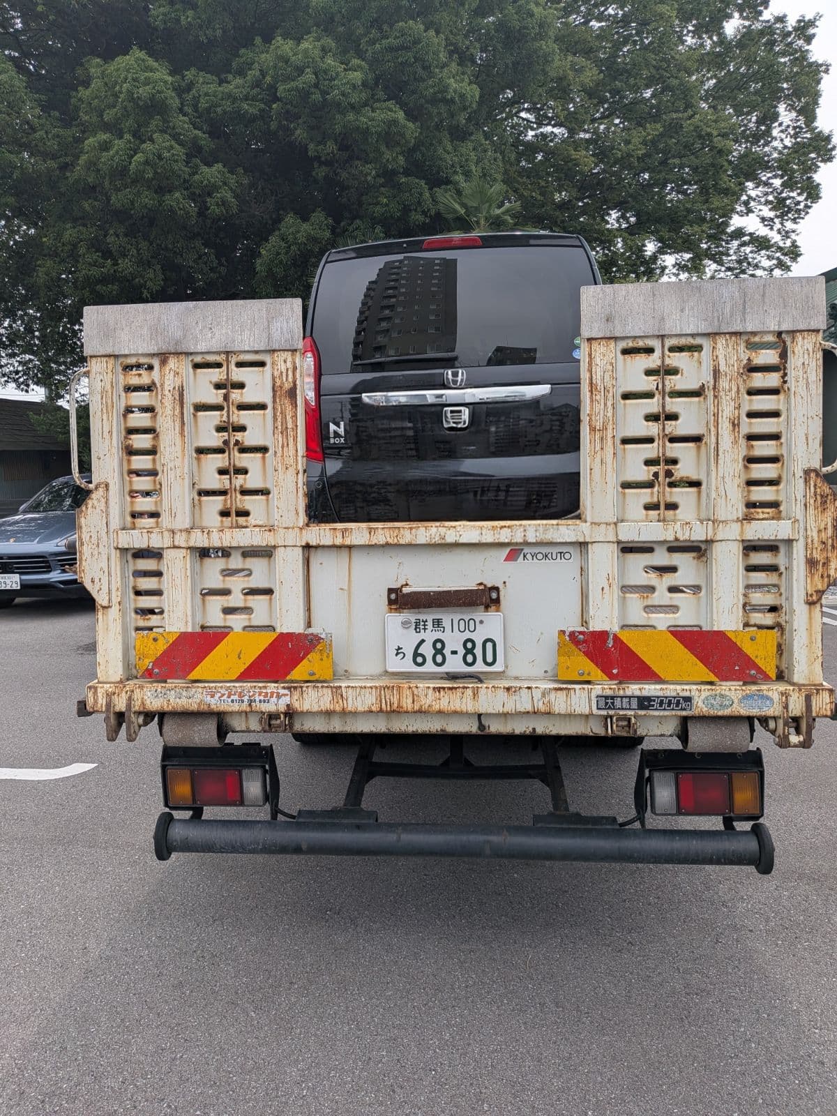 栃木県宇都宮市でのホンダ n-boxのパンク・タイヤトラブル救援の様子