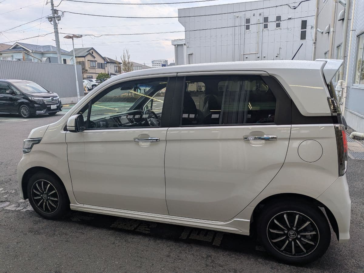 群馬県高崎市でのホンダ n-boxのレッカー搬送救援の様子