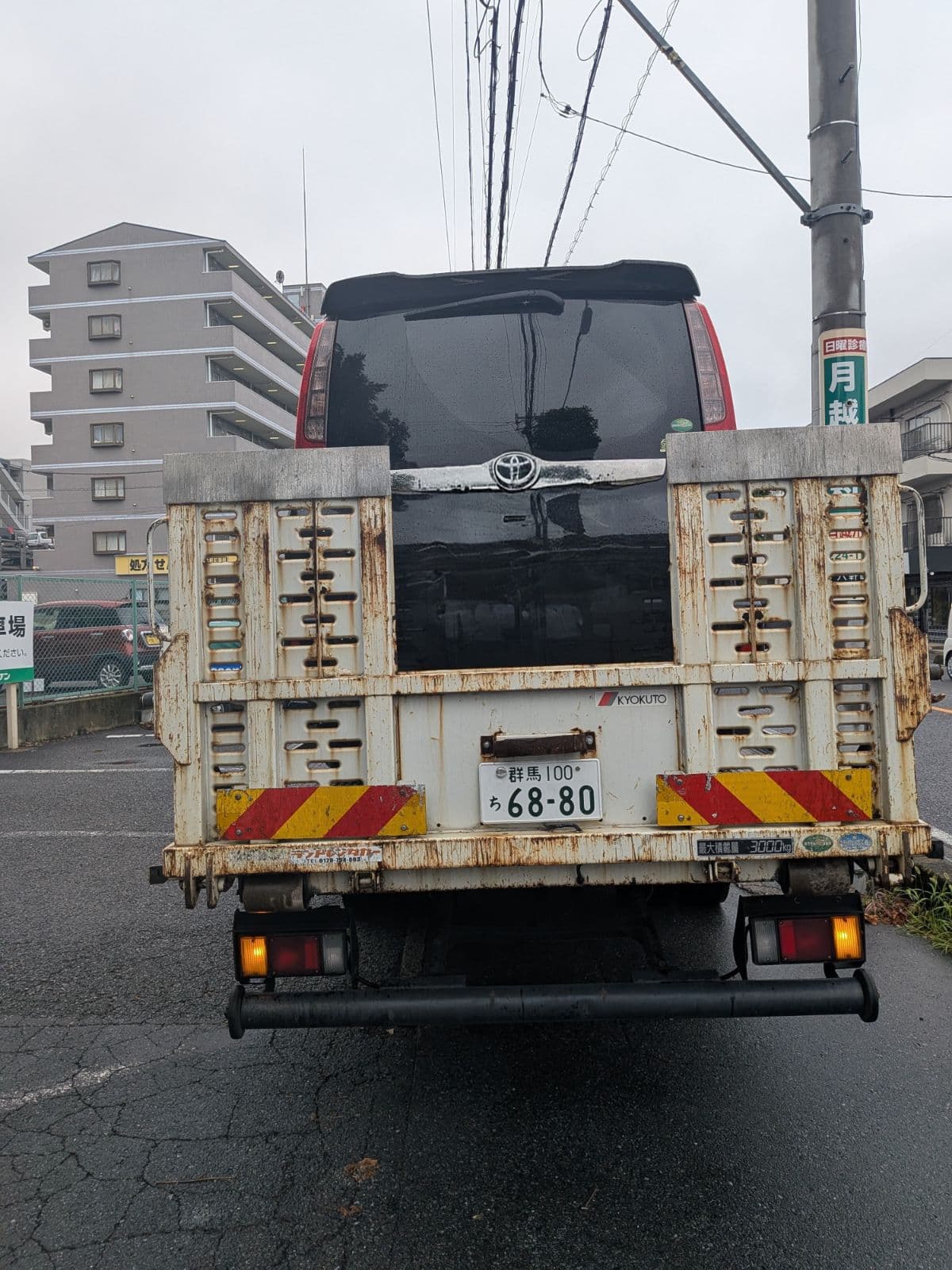 埼玉県川越市でのトヨタ ノアのエンジントラブル救援の様子