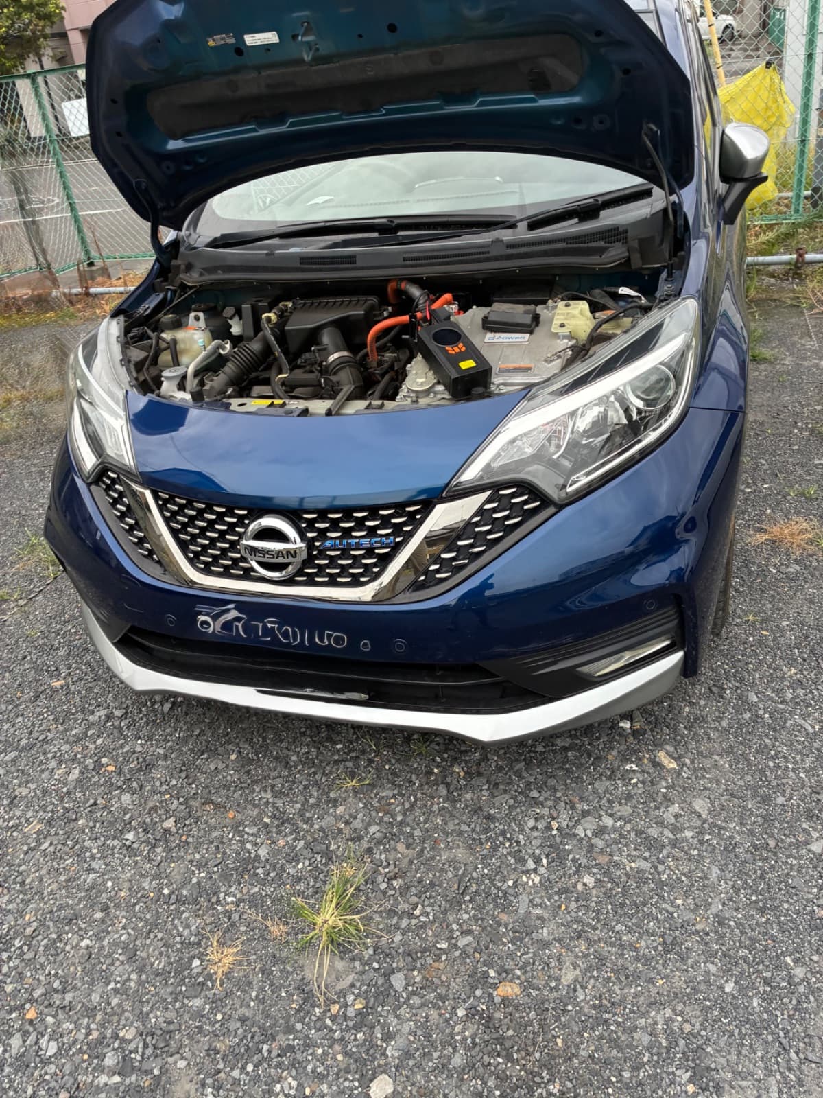 栃木県佐野市での日産 ノートのバッテリー上がり救援の様子