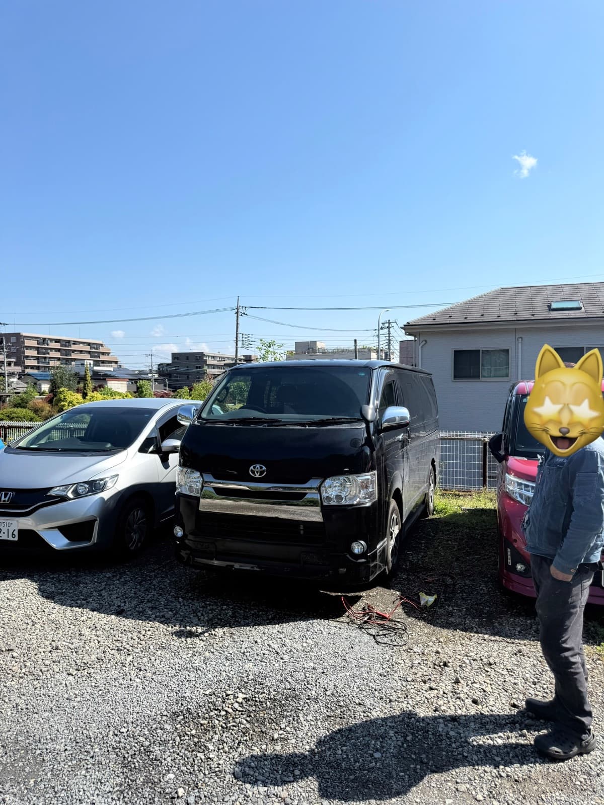 埼玉県川口市でのトヨタ ハイエースのバッテリー上がり救援の様子