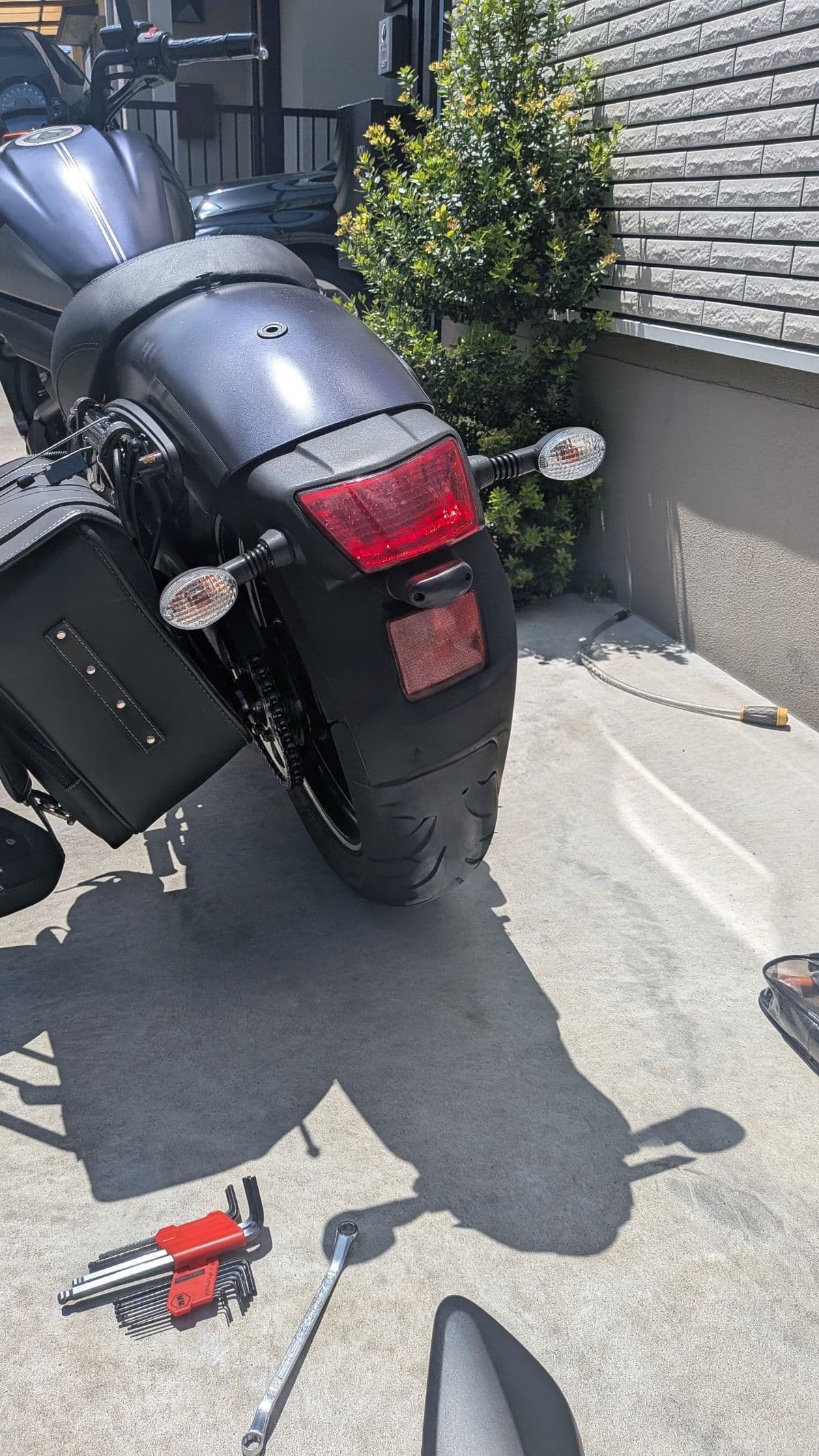 埼玉県三郷市でのその他 川崎650cc バイク!のバッテリー上がり救援の様子