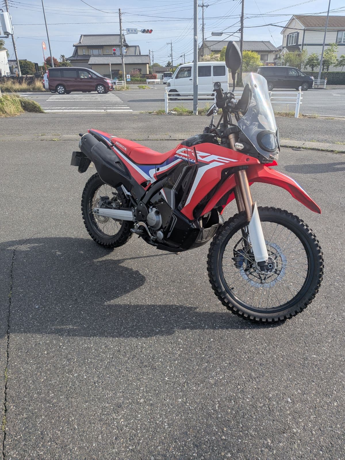 群馬県太田市でのホンダ 250ccの2輪のエンジントラブル救援の様子