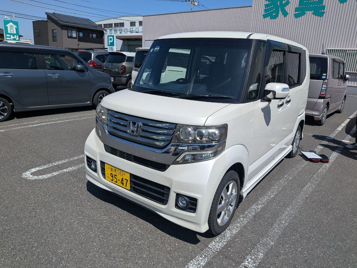 群馬県太田市でのホンダ n-boxのパンク・タイヤトラブル救援の様子