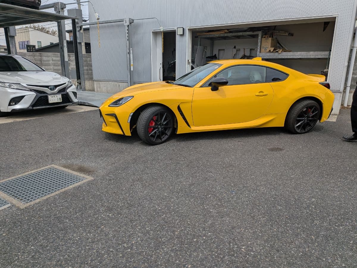 群馬県前橋市でのトヨタ GR 86のレッカー搬送救援の様子