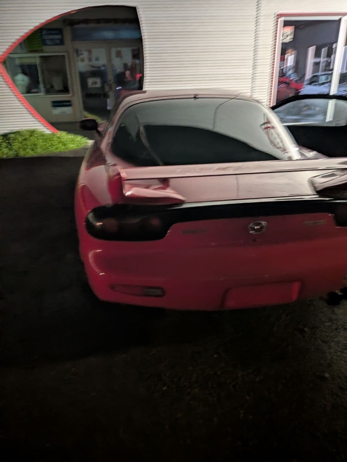 群馬県太田市でのマツダ RX 8のレッカー搬送救援の様子
