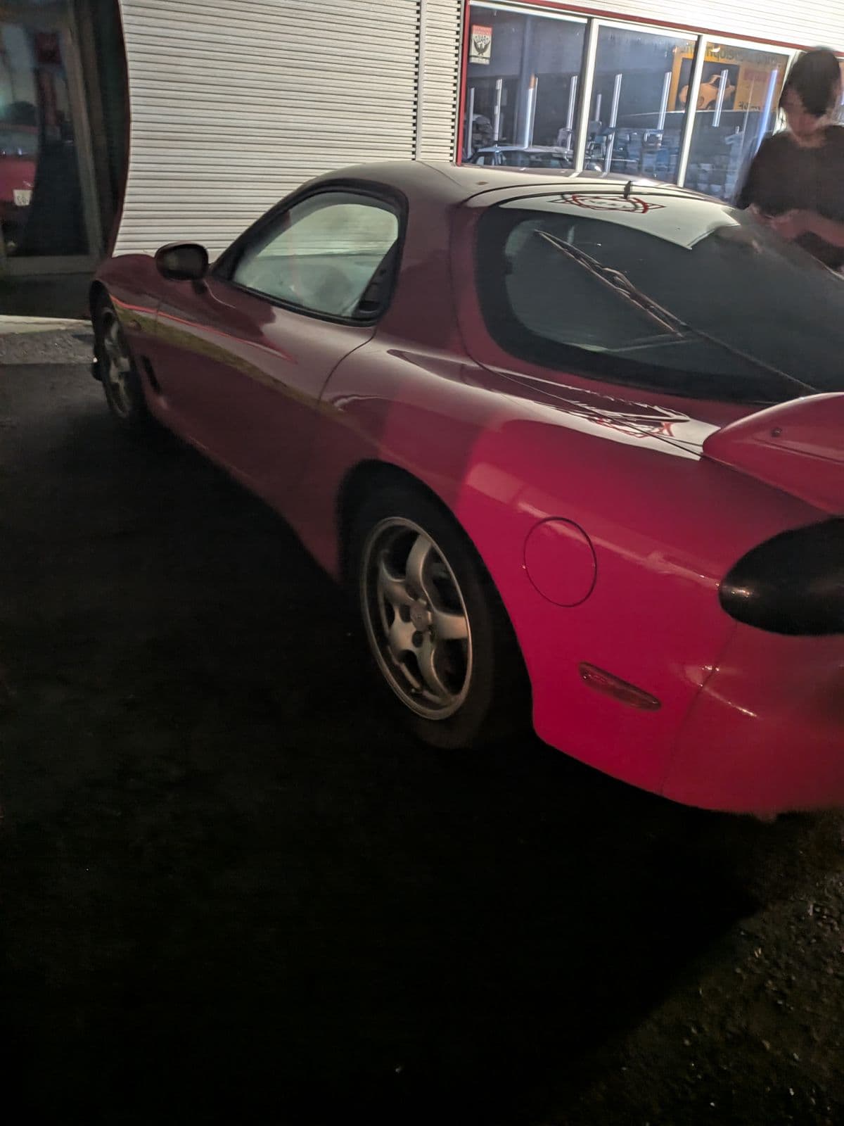 群馬県太田市でのマツダ RX 8のレッカー搬送救援の様子