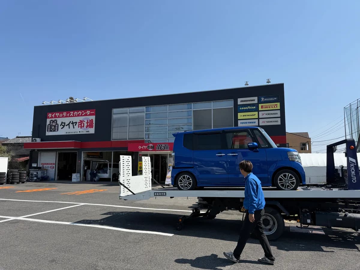 栃木県宇都宮市でのホンダ NBOXのパンク・タイヤトラブル救援の様子