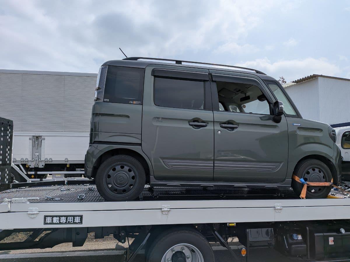 群馬県太田市でのスズキ スペーシアのパンク・タイヤトラブル救援の様子