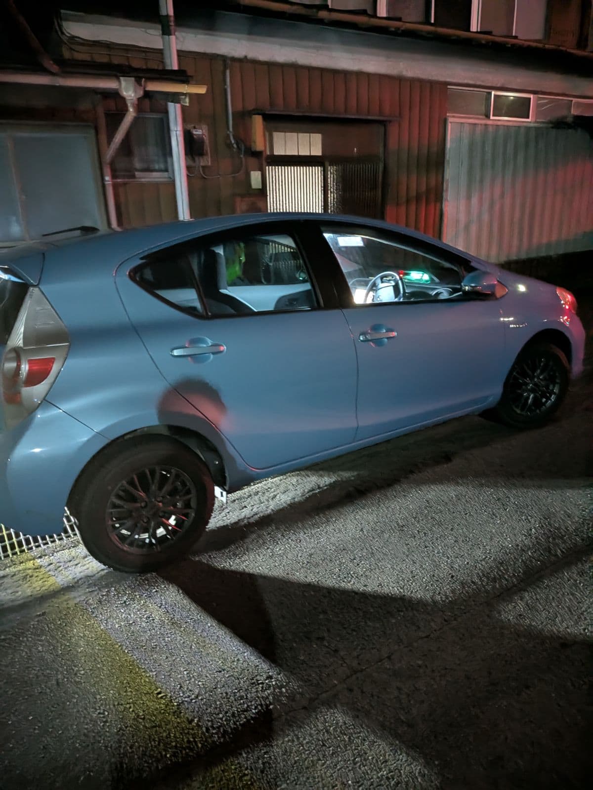 群馬県富岡市でのトヨタ プリウスのガス欠救援の様子