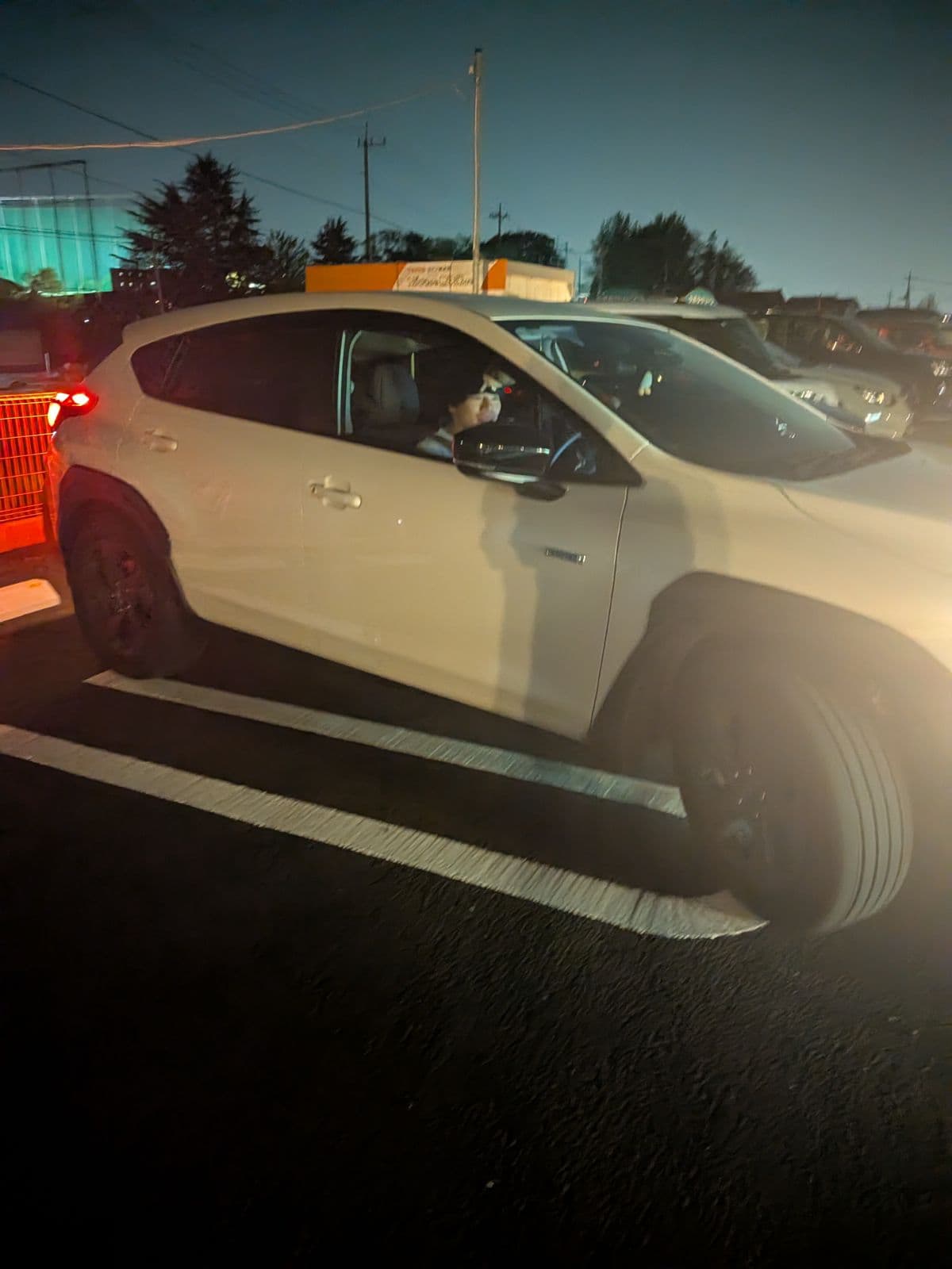 群馬県太田市でのスバル クロストレックのパンク・タイヤトラブル救援の様子