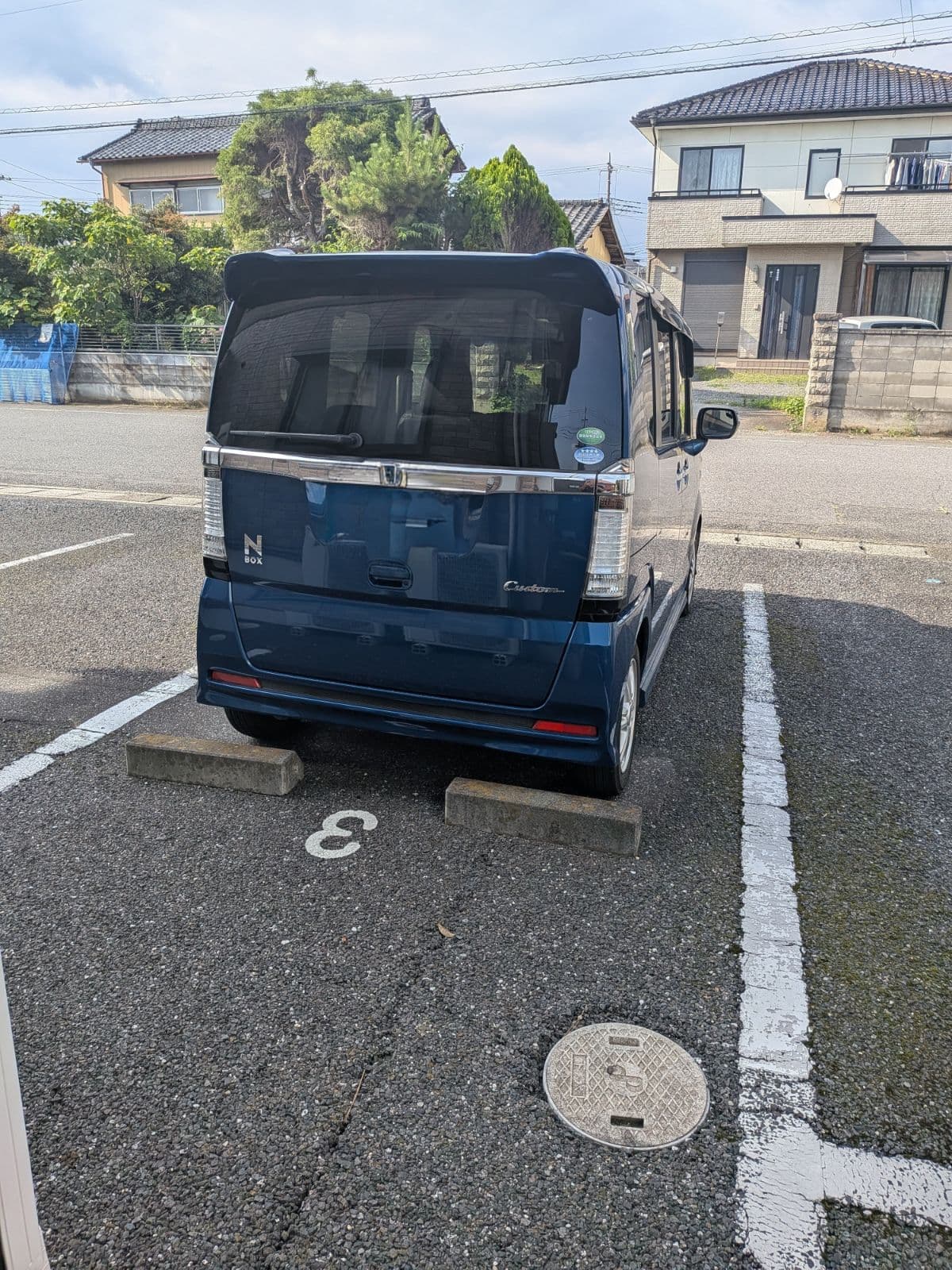 群馬県館林市でのホンダ n-boxのバッテリー上がり救援の様子