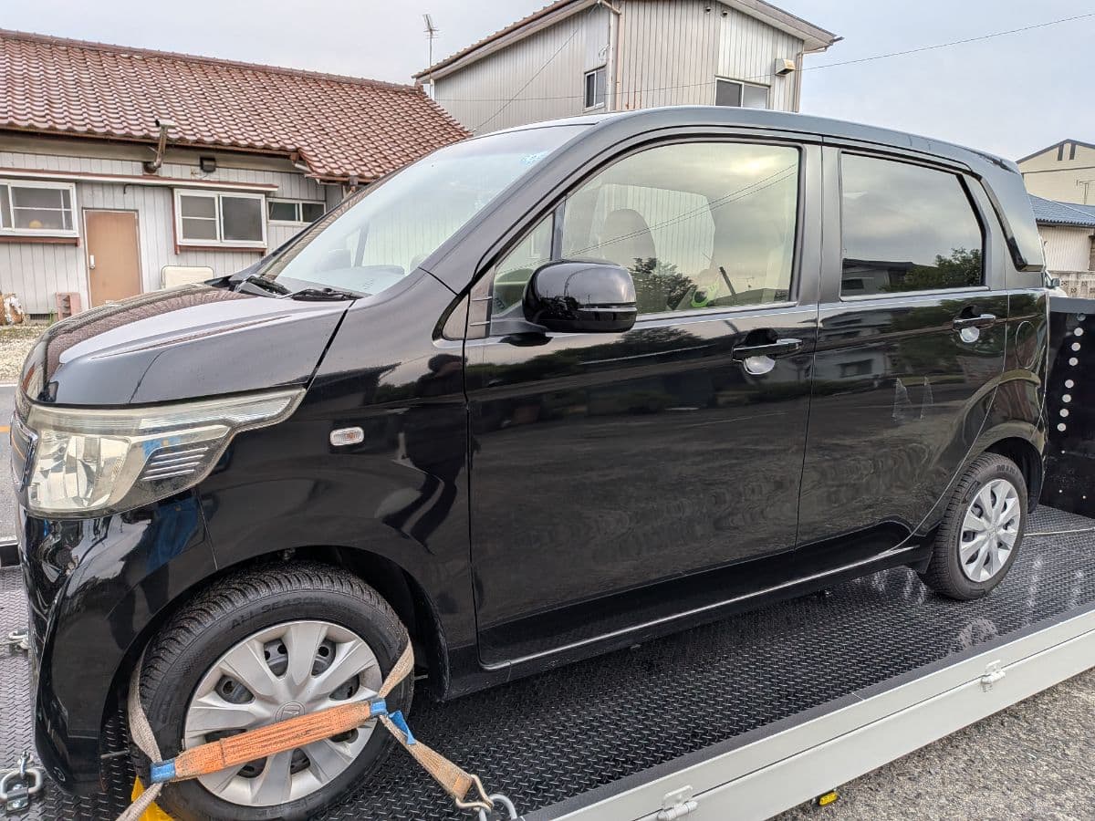 栃木県さくら市でのホンダ n-boxのパンク・タイヤトラブル救援の様子